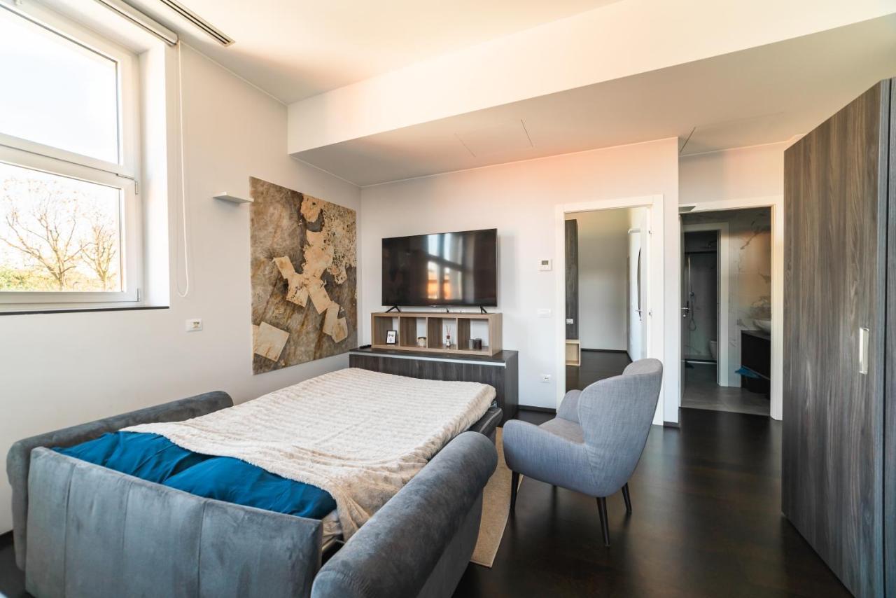 Moderno Bilocale 64Mq Con Parcheggio E Palestra Appartement Milaan Buitenkant foto